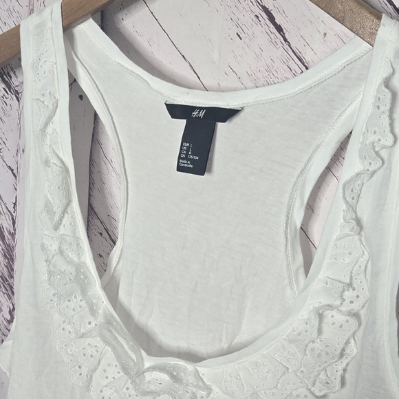 H&M Ruffle Collar Tank Top - Picture 3 of 4